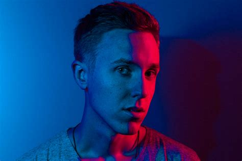 Cody fry - Cody Fry, the Grammy-nominated artist with a passion for combining pop sounds with symphonic sensibilities, has released his latest single, “What If.” The song will be featured on Fry’s ...